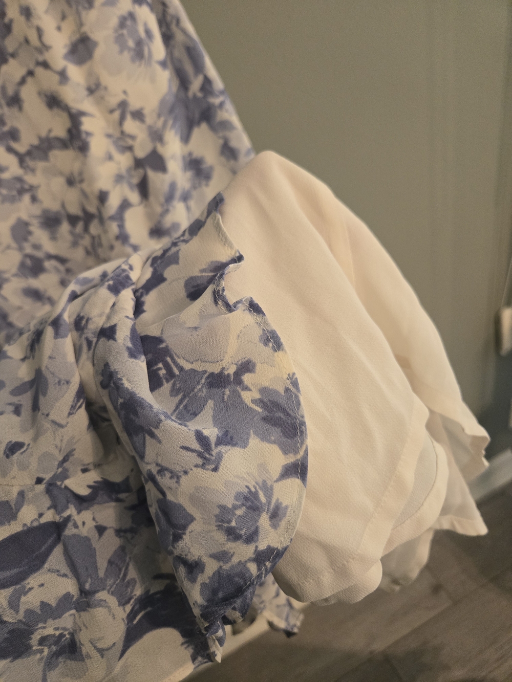 Reformation Magnus Dress Blue Floral - Picture 5 of 6